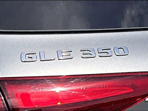 Used 2025 Mercedes-Benz GLE 350 4MATIC image 22