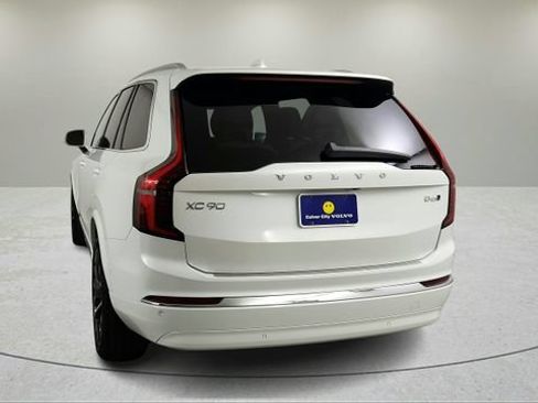 Used 2026 Volvo XC90 B6 Plus w/ Protection Package AWD/4WD image 5