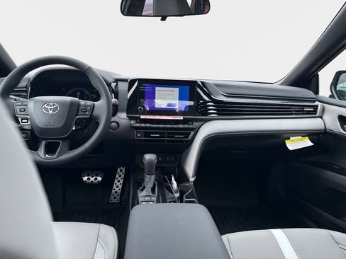 New 2026 Toyota Camry SE image 14