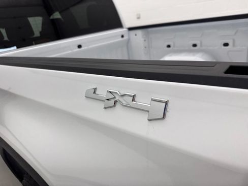 New 2026 GMC Sierra 1500 Elevation AWD/4WD image 8