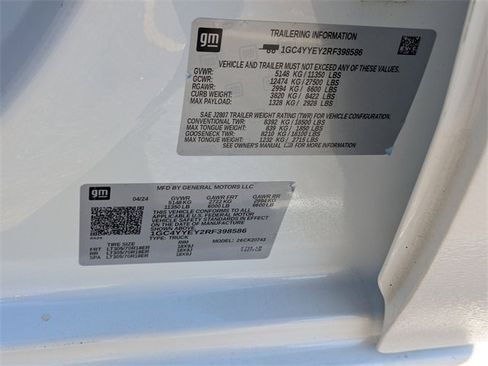 Certified 2024 Chevrolet Silverado 2500 ZR2 w/ Technology Package image 44