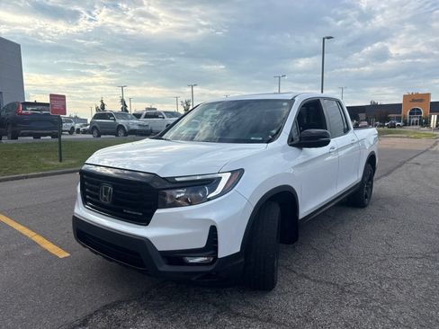 Used 2021 Honda Ridgeline Black Edition image 15