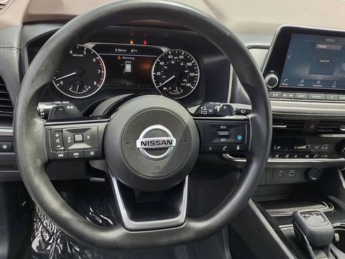 Used 2021 Nissan Rogue SV FWD image 15