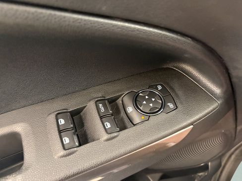 Used 2018 Ford EcoSport SE FWD image 25