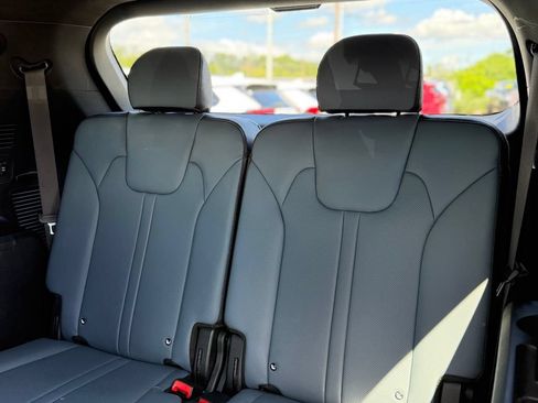 Used 2025 Kia Sorento SX Prestige AWD/4WD image 7