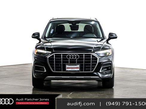 Used 2023 Audi Q5 2.0T Premium w/ Convenience Package image 4