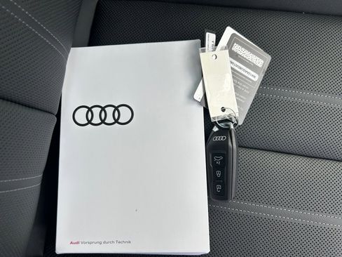 New 2025 Audi Q5 Premium Plus image 34