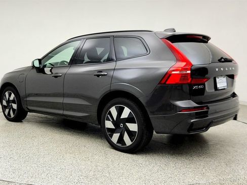 Used 2024 Volvo XC60 T8 Ultimate w/ Climate Package AWD/4WD image 7