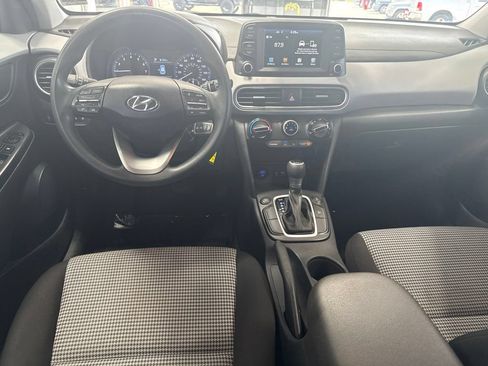 Used 2021 Hyundai Kona SE AWD/4WD image 11