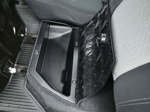 Used 2023 Toyota Tacoma TRD Sport image 27