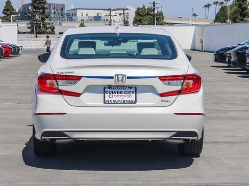 Used 2020 Honda Accord LX image 8