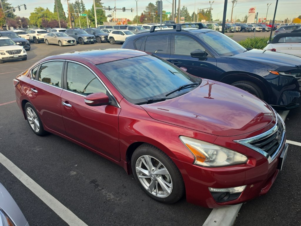 Used 2015 Nissan Altima 2.5 SL w/ Technology Package FWD image 2