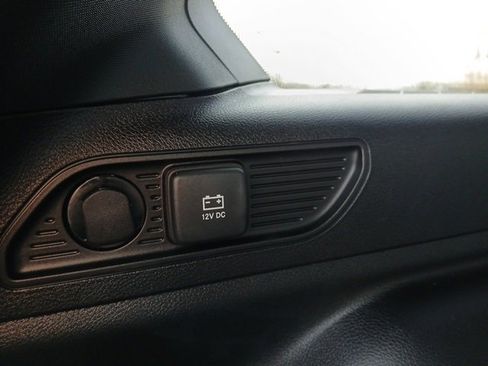 New 2025 Jeep Grand Cherokee Limited image 11