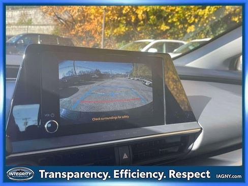 Certified 2024 Toyota Prius LE image 27