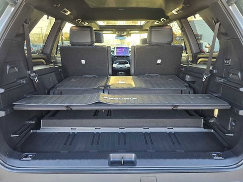 Certified 2025 Toyota Sequoia Platinum image 18
