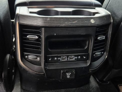 Used 2021 RAM 1500 Limited AWD/4WD image 16