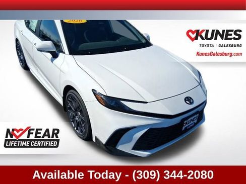 New 2026 Toyota Camry SE image 1