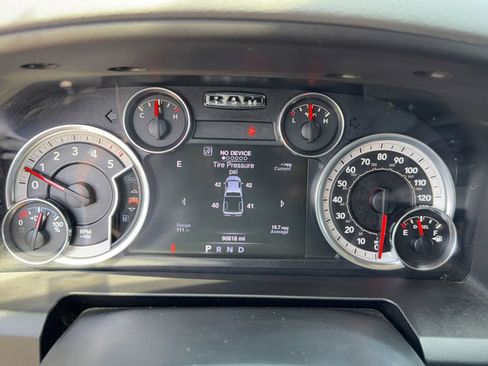 Used 2016 RAM 1500 Big Horn RWD image 17
