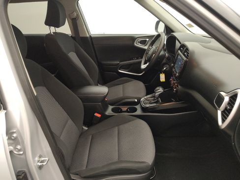 Used 2021 Kia Soul LX FWD image 21