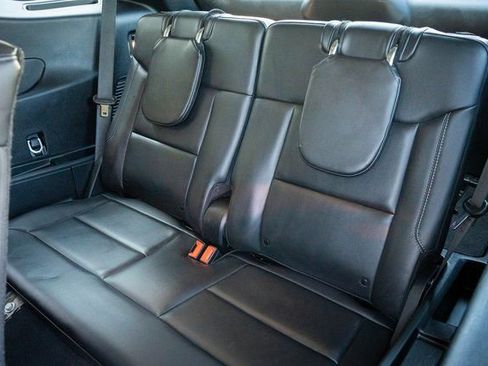 Used 2024 Ford Explorer XLT w/ Equipment Group 202A image 26