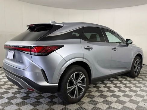Used 2025 Lexus RX 350 Premium w/ Accessory Package (Z1) FWD image 5