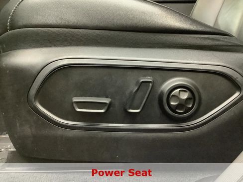 Used 2023 Jeep Grand Cherokee L Limited image 14