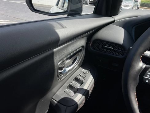 Certified 2026 Honda HR-V Sport image 22