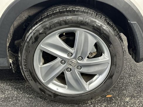 Used 2019 Honda HR-V EX-L image 10