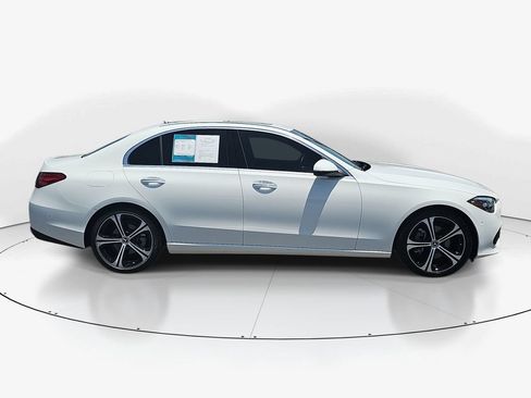 Used 2023 Mercedes-Benz C 300 Sedan image 5