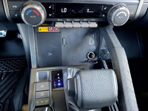 Used 2025 Toyota 4Runner TRD Sport Premium AWD/4WD image 15