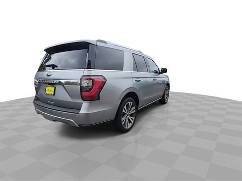 Used 2020 Ford Expedition Limited w/ Equipment Group 302A image 8