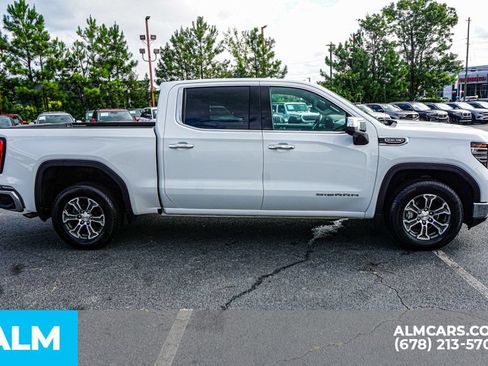 Used 2025 GMC Sierra 1500 SLT RWD image 8
