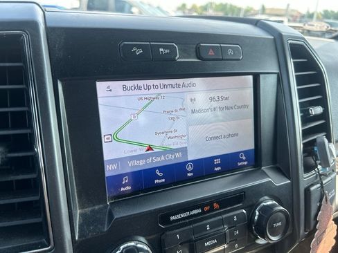 Used 2020 Ford F150 XLT w/ Equipment Group 302A Luxury AWD/4WD image 11