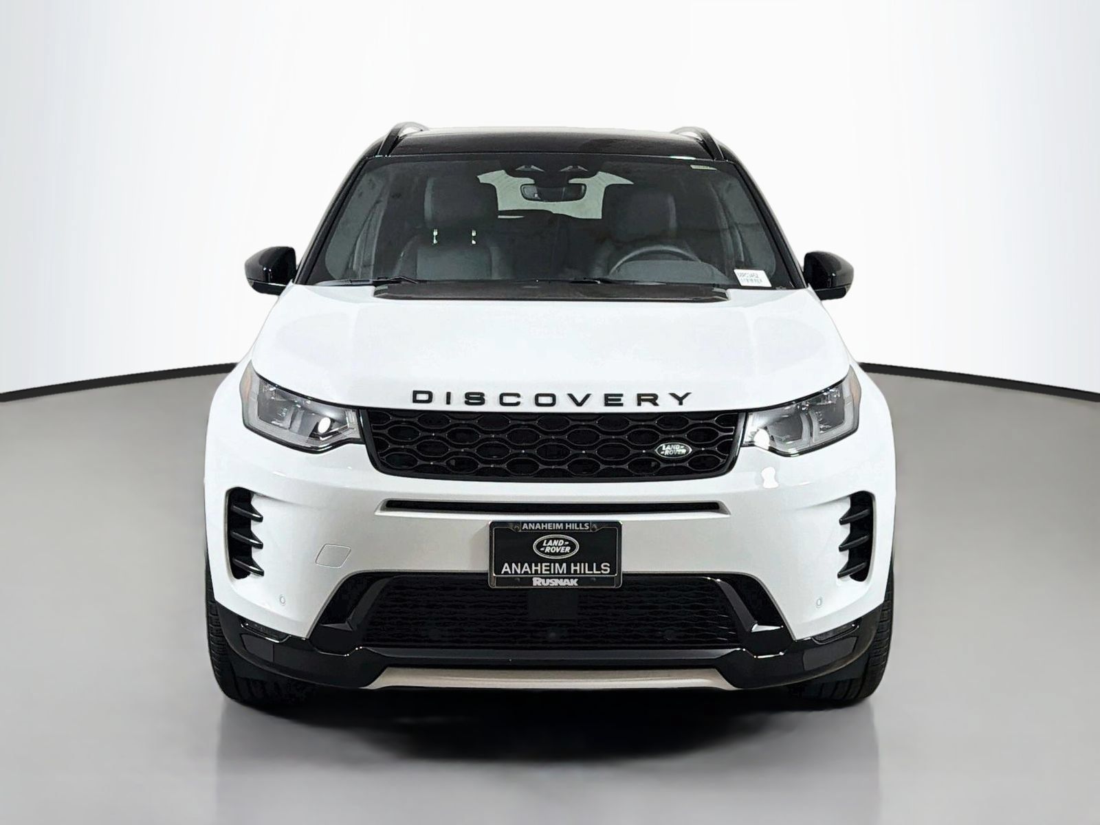 Certified 2025 Land Rover Discovery Sport Dynamic SE AWD/4WD image 8