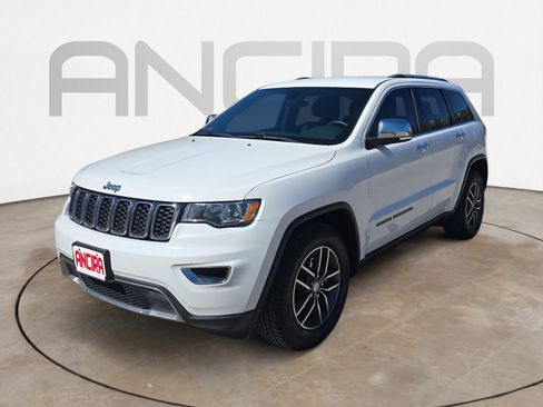 Used 2018 Jeep Grand Cherokee Limited image 6