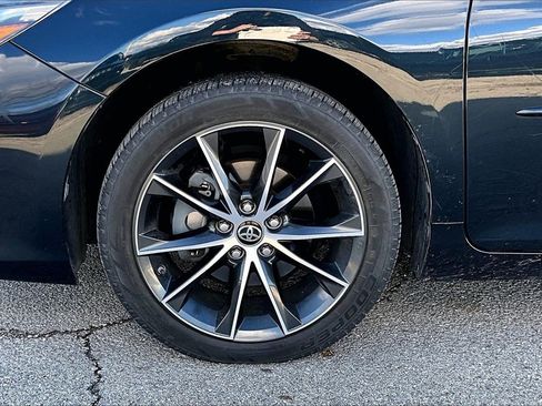 Used 2017 Toyota Camry XSE image 8