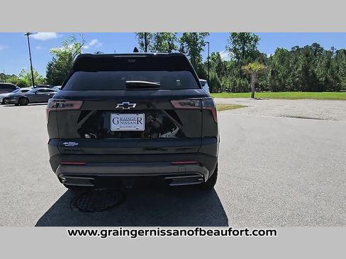 Used 2025 Chevrolet Equinox ACTIV w/ Safety and Technology Package FWD image 33