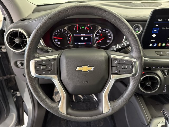 Certified 2025 Chevrolet Blazer LT w/ Convenience Package FWD image 30