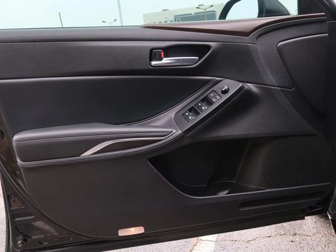 Used 2019 Toyota Avalon XLE w/ Moonroof Package FWD image 44
