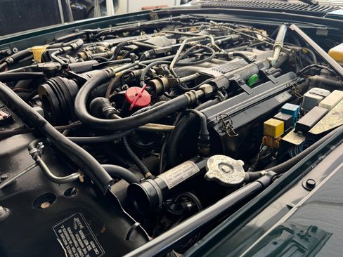 Used 1991 Jaguar XJS V12 Convertible image 39