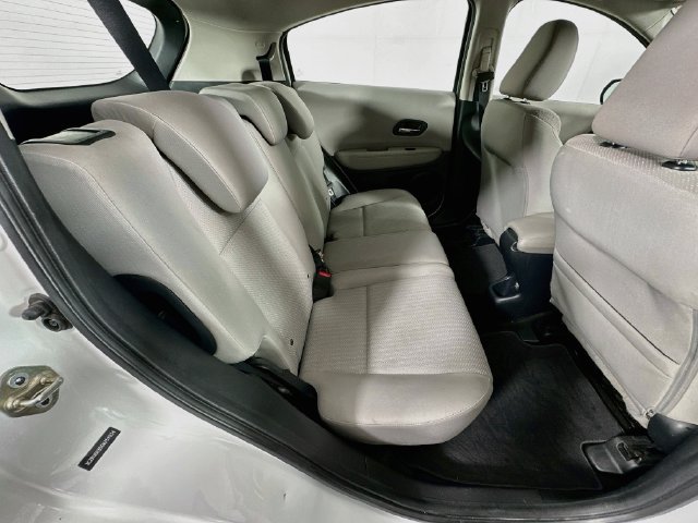 Used 2016 Honda HR-V LX image 25