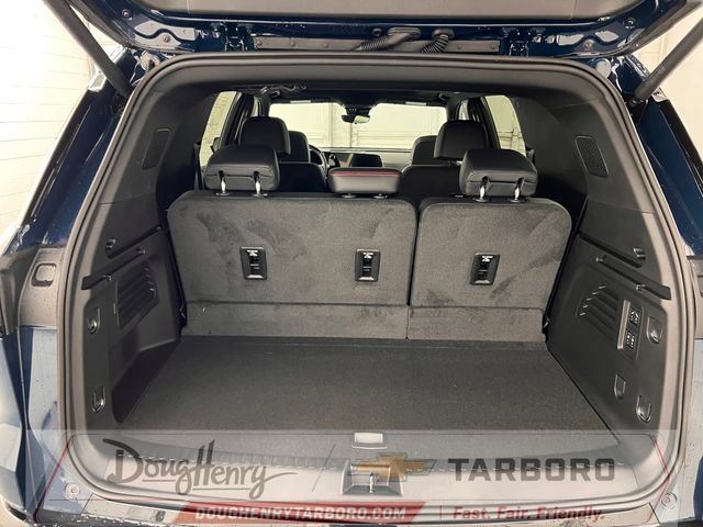 New 2027 Chevrolet Traverse RS w/ LPO, Floor Liner Package FWD image 38