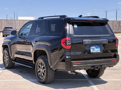 Used 2025 Toyota 4Runner SR5 image 4