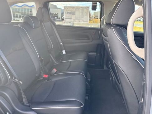 New 2026 Honda Odyssey Elite image 24
