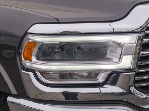 Used 2020 RAM 2500 Laramie AWD/4WD image 4