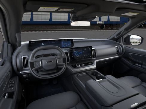 New 2025 Ford Expedition Platinum w/ Stealth Performance Package image 9