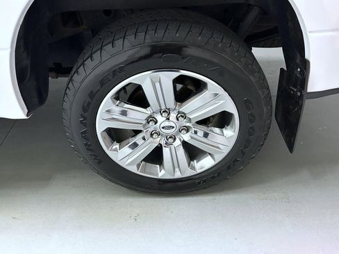 Used 2018 Ford F150 XLT w/ Equipment Group 302A Luxury AWD/4WD image 22