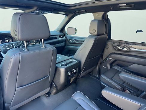 Used 2024 GMC Yukon Denali image 41