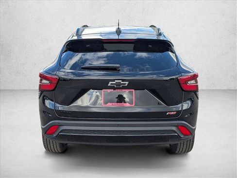 New 2026 Chevrolet Trax RS w/ Driver Confidence Package image 6