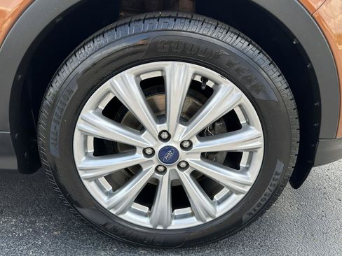 Used 2017 Ford Escape Titanium FWD image 72